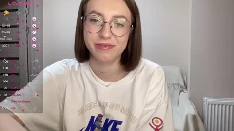 Lina online show from January 22, 2025, 4:33 pm