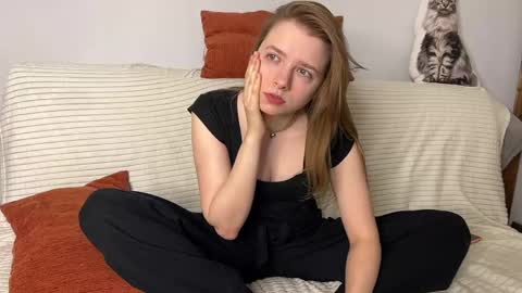 Sara and Sam online show from March 28, 2026, 8:19 pm