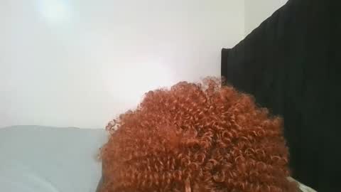 Hot petite online show from April 12, 2026, 9:31 pm