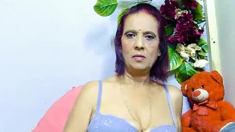 Snapshot of hot_queen58 chatting on June 24, 2026, 5:12 pm hot queen online show from June 24, 2026, 5:12 pm