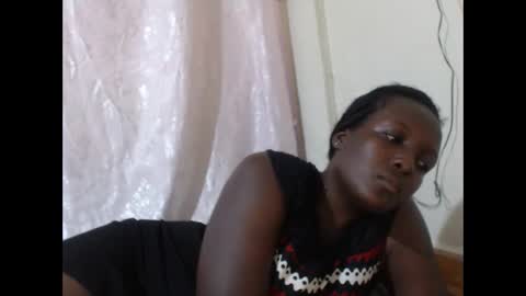 RAYLAH online show from March 5, 2026, 5:31 pm