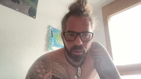 Snapshot of hot_sex83 chatting on December 7, 2024, 9:28 am letmedoo2 online show from December 7, 2024, 9:28 am