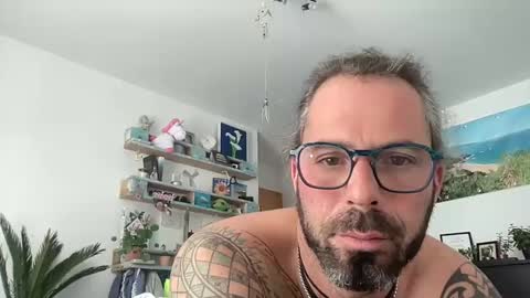 Snapshot of hot_sex83 chatting on December 23, 2024, 12:30 pm letmedoo2 online show from December 23, 2024, 12:30 pm