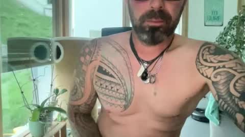 Snapshot of hot_sex83 chatting on October 3, 2025, 4:48 pm letmedoo2 online show from October 3, 2025, 4:48 pm