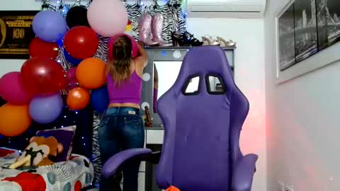 hot sexy bunny online show from June 2, 2026, 1:35 pm