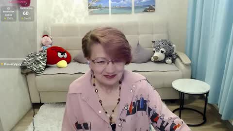 Sofia online show from May 17, 2026, 1:18 pm