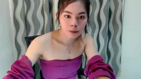 Snapshot of hot_yanna143 chatting on May 27, 2026, 1:08 pm Yanna online show from May 27, 2026, 1:08 pm
