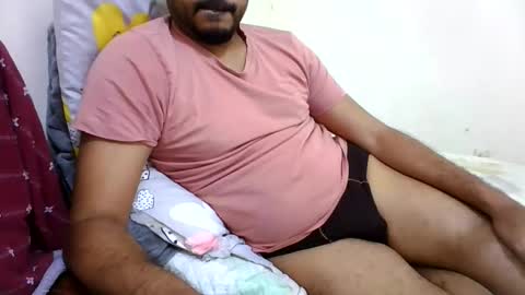 Hotboy8677 online show from February 5, 2026, 1:05 pm