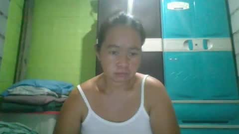 hotchicks4uxx online show from January 19, 2025, 10:17 pm