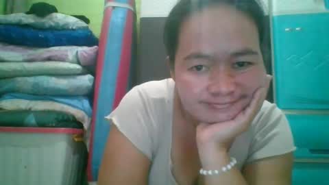 hotchicks4uxx online show from February 5, 2025, 3:55 am