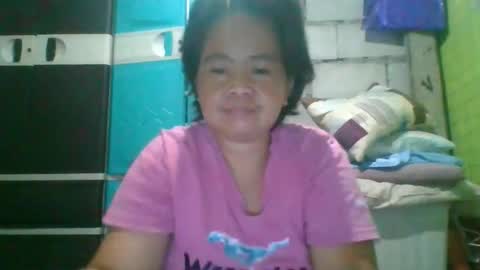 hotchicks4uxx online show from January 9, 2026, 1:25 pm