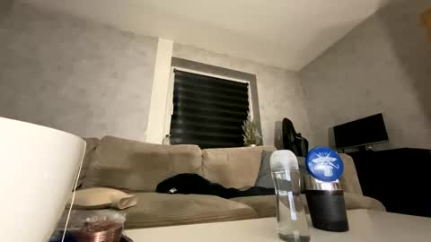 Hot Couple online show from January 17, 2026, 7:06 pm