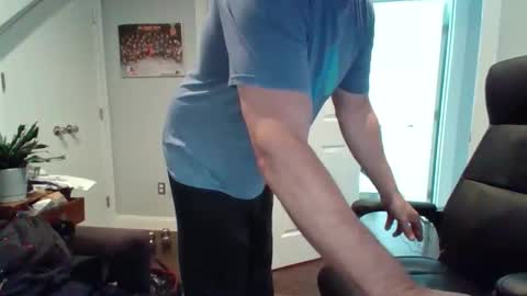 hotdog1124 online show from April 21, 2026, 12:44 pm