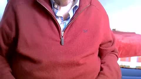 hotejok online show from May 11, 2026, 2:34 pm