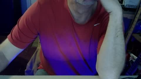 Smoochface online show from February 14, 2025, 4:31 pm