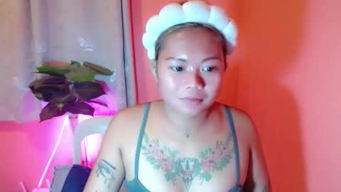 hotgirlronaxx online show from October 28, 2025, 10:34 pm