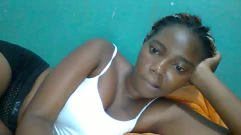 Queen online show from April 6, 2026, 4:21 am
