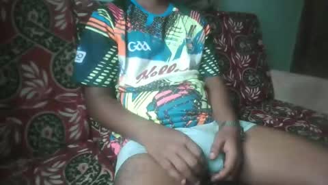 hotguyy001 online show from March 7, 2026, 8:11 am