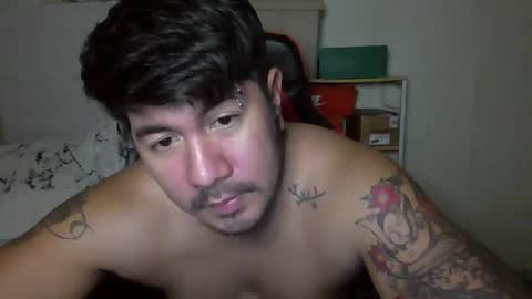 Snapshot of hothunkybear23 chatting on December 5, 2024, 6:43 am Khel online show from December 5, 2024, 6:43 am