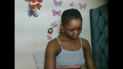 LOYCE online show from September 30, 2025, 10:04 pm