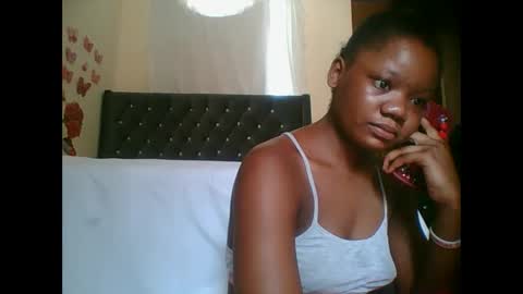 LOYCE online show from November 22, 2025, 8:02 am