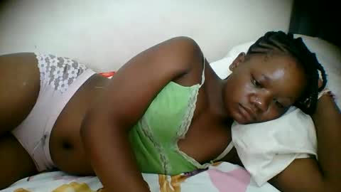Snapshot of hotjeylee chatting on April 19, 2026, 3:33 pm LOYCE online show from April 19, 2026, 3:33 pm