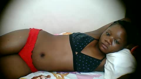 Snapshot of hotjeylee chatting on April 20, 2026, 10:44 pm LOYCE online show from April 20, 2026, 10:44 pm