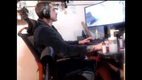 hotkinkytat online show from January 1, 2025, 1:48 pm