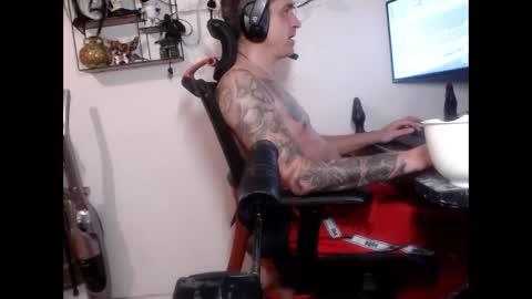 hotkinkytat online show from February 23, 2025, 7:17 pm