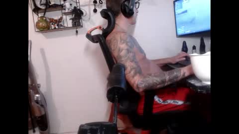 hotkinkytat online show from February 23, 2025, 10:20 pm