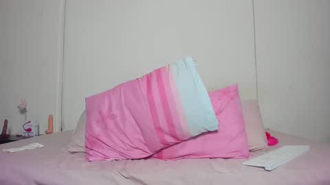 Krystel online show from December 12, 2024, 1:39 pm