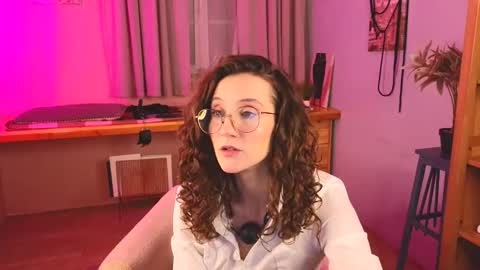 Allison  online show from November 6, 2025, 5:25 pm