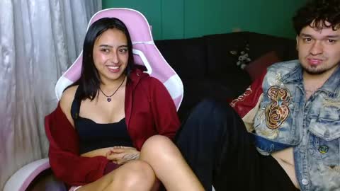 Eevee  Zoro online show from May 16, 2026, 12:40 am