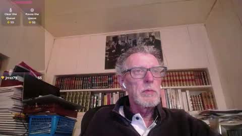 hotlux_54 online show from April 30, 2026, 9:08 pm