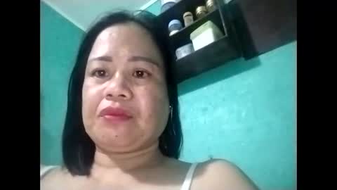 Snapshot of hotmama2325 chatting on October 10, 2025, 9:25 pm JOY online show from October 10, 2025, 9:25 pm