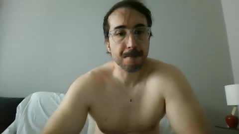 hotman_40_ online show from April 18, 2026, 8:18 am