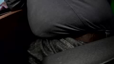 hotmassage50 online show from February 19, 2026, 11:39 am