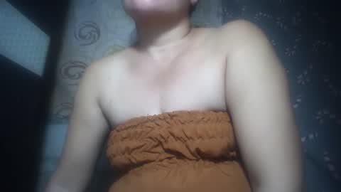 hotmatureladyxxx online show from October 24, 2025, 7:54 pm