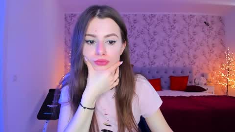 Snapshot of hotmolly_ chatting on April 14, 2026, 9:48 am hotmolly_ online show from April 14, 2026, 9:48 am