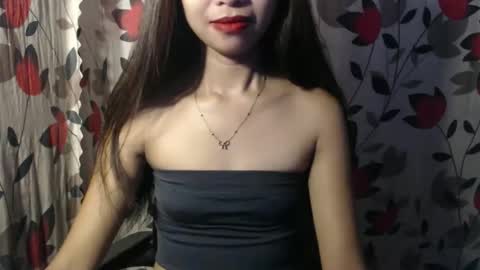 Snapshot of hotmom_gia chatting on December 20, 2025, 11:45 pm hotmom_gia online show from December 20, 2025, 11:45 pm