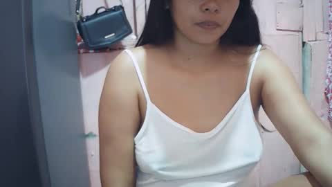 Snapshot of hotpink4u04 chatting on January 18, 2026, 11:30 pm hotpink4u04 online show from January 18, 2026, 11:30 pm