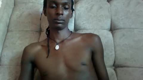 hotshadowx online show from April 14, 2026, 9:04 am