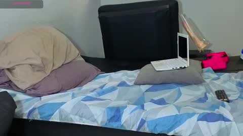 Andres online show from November 4, 2025, 1:27 am