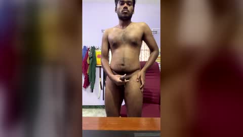 hottamilguy01 online show from February 25, 2026, 7:40 am