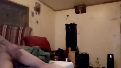 hottboiie online show from December 2, 2024, 1:58 am