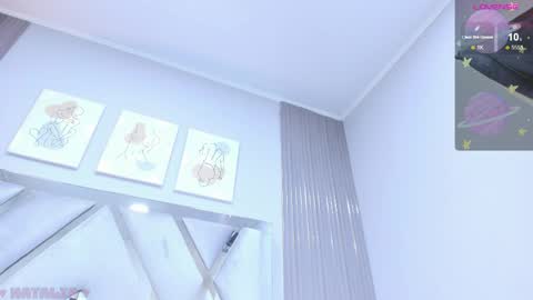 Natalia  online show from June 2, 2026, 6:43 pm