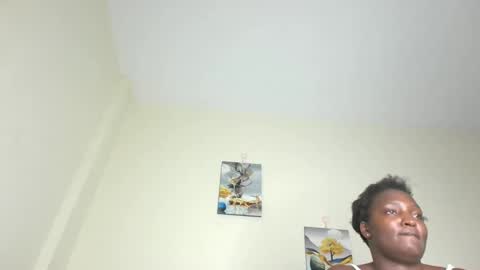 AMOR online show from February 16, 2026, 11:01 pm