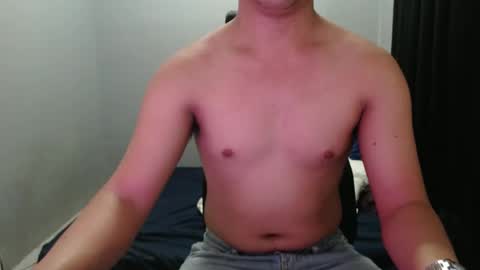 hottie_kyle69 online show from June 1, 2026, 1:40 am