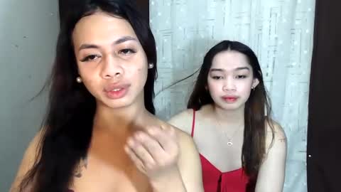 Snapshot of hottiescummerx chatting on January 8, 2025, 11:21 am N I C A online show from January 8, 2025, 11:21 am