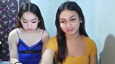 Snapshot of hottiescummerx chatting on February 4, 2025, 3:22 am N I C A online show from February 4, 2025, 3:22 am